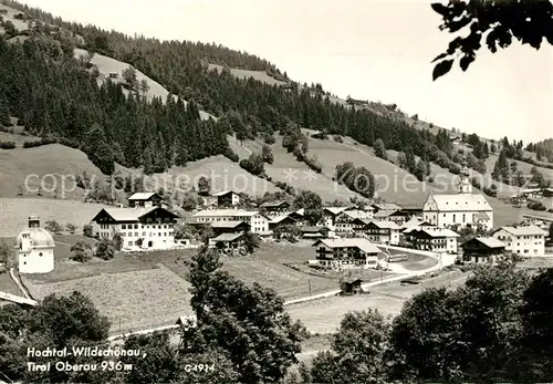 AK / Ansichtskarte Wildschoenau_Tirol Panorama Hochtal Ortsansicht mit Kirche Wildschoenau Tirol