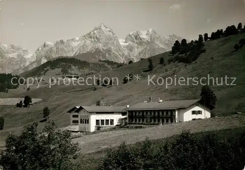 AK / Ansichtskarte Hintermoos_Pinzgau Berghotel Landschaftspanorama Alpen Hintermoos Pinzgau
