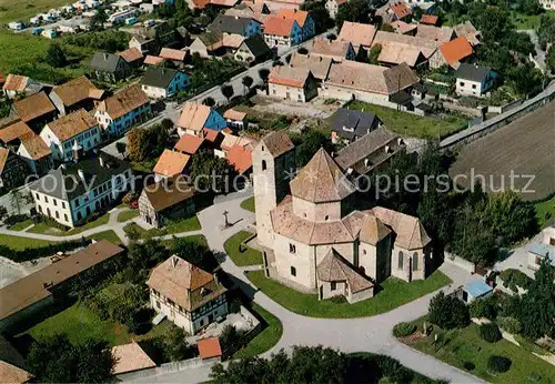 AK / Ansichtskarte Ottmarsheim_Haut Rhin Eglise octogonale du XI siecle vue aerienne Ottmarsheim Haut Rhin