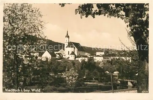 AK / Ansichtskarte Viechtach_Bayerischer_Wald Teilansicht mit Kirche Viechtach_Bayerischer