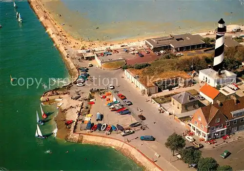 AK / Ansichtskarte Petit_Fort_Philippe Le phar Club nautique et la plage vue aerienne Petit_Fort_Philippe