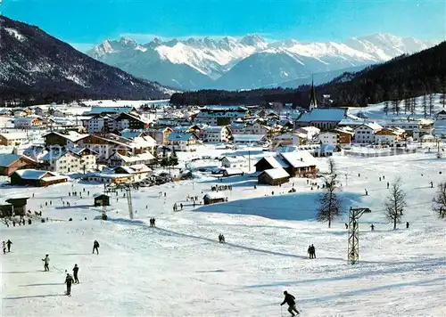 AK / Ansichtskarte Seefeld_Tirol Panorama Wintersportplatz mit Kalkkoegel Stubaier Alpen Seefeld Tirol