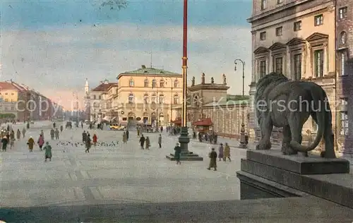 AK / Ansichtskarte Muenchen Odeonsplatz mit Ludwigstrasse Muenchen