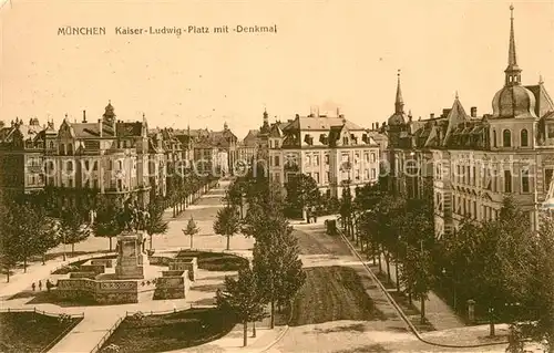 AK / Ansichtskarte Muenchen Kaiser Ludwig Platz mit Denkmal Muenchen