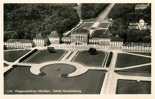 AK / Ansichtskarte Muenchen Schloss Nymphenburg Fliegeraufnahme Muenchen