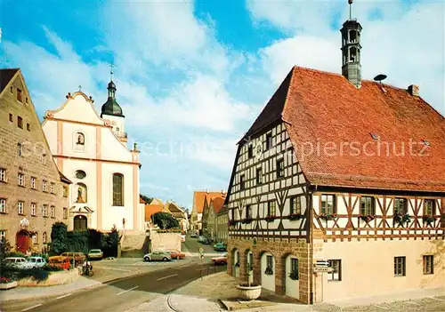 AK / Ansichtskarte Hilpoltstein_Mittelfranken Rathaus Stadtpfarrkirche Fachwerkhaus Hilpoltstein