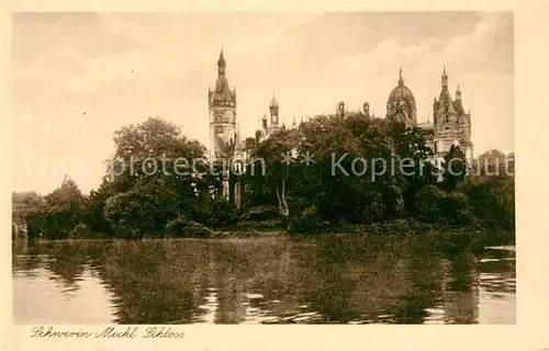 AK / Ansichtskarte Schwerin_Mecklenburg Schloss Schwerin_Mecklenburg