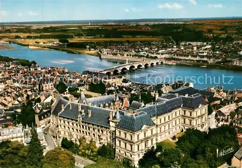 AK / Ansichtskarte Blois_Loir_et_Cher Fliegeraufnahme Chateau er Loir Blois_Loir_et_Cher