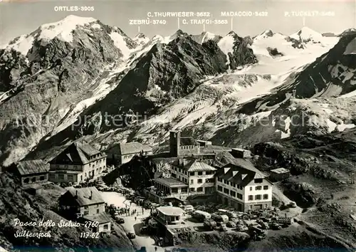 Stilfserjoch Passo dello Stelvio Berghotels Gebirgspass Ortlergruppe Gletscher Fliegeraufnahme Stilfserjoch