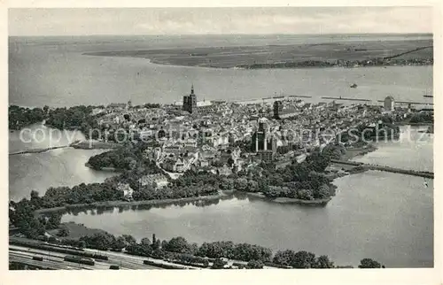 AK / Ansichtskarte Stralsund_Mecklenburg_Vorpommern Inselstadt Altstadt Stralsund_Mecklenburg