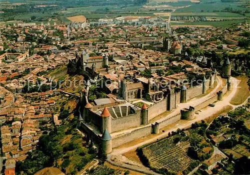 AK / Ansichtskarte Carcassonne Fliegeraufnahme Theatre Carcassonne