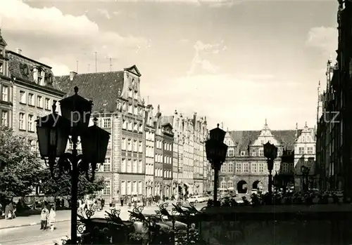 AK / Ansichtskarte Gdansk Dlugi Targ Markt Giebelhaeuser Innenstadt Gdansk