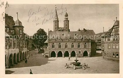 AK / Ansichtskarte Goslar Marktplatz mit Rathaus Goslar