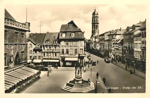 AK / Ansichtskarte Goettingen_Niedersachsen Marktplatz Brunnen Goettingen Niedersachsen