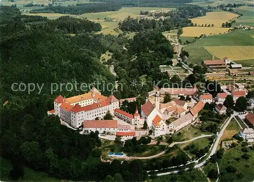 AK / Ansichtskarte Wolfegg Fliegeraufnahme Schloss Wolfegg