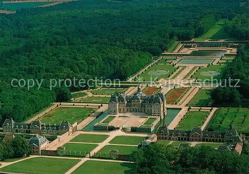 AK / Ansichtskarte Maincy Fliegeraufnahme Chateau de Vaux le Vicomte Maincy