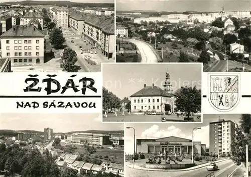AK / Ansichtskarte Zdar_nad_Sazavou_Saar Stadtansichten Rathaus Gebaeude Hochhaus Wappen Zdar_nad_Sazavou_Saar