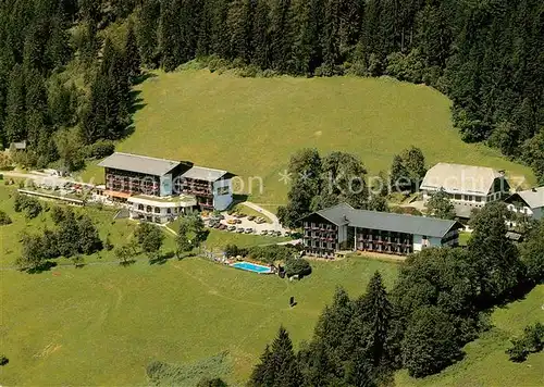 AK / Ansichtskarte Berg_Drautal Ferienhotel Glocknerhof Fliegeraufnahme Berg Drautal