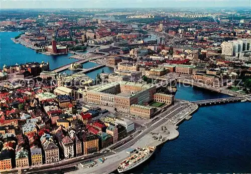 AK / Ansichtskarte Stockholm Royal Palace in the centre aerial view Stockholm