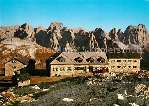 AK / Ansichtskarte Schlern Schlernhaeuser gegen Rosengarten Dolomiten Schlern