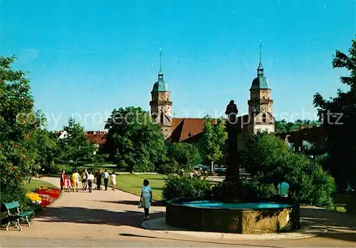 AK / Ansichtskarte Freudenstadt Stadtkirche und Marktbrunnen Freudenstadt