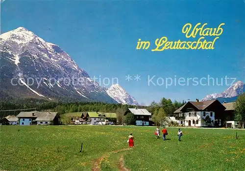 AK / Ansichtskarte Obern_Leutasch Dorfansicht mit Blick zur Hohe Munde Mieminger Kette 