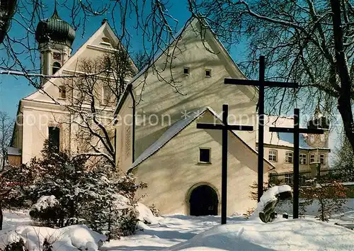AK / Ansichtskarte Isny_Allgaeu Gedaechtnisstaette mit St. Georg und Schloss Isny Allgaeu