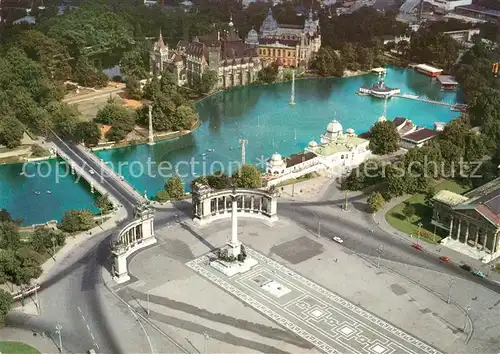 AK / Ansichtskarte Budapest Varosliget Hoesoek tere Stadtwald Heldenplatz Fliegeraufnahme Budapest