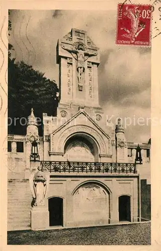 AK / Ansichtskarte Lisieux La Basilique Le Chemin de Croix exterieur La Calvaire Monumental Lisieux