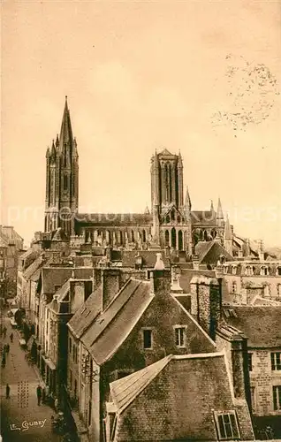 AK / Ansichtskarte Coutances La Cathedrale et Rue Geoffroy de Montbray Coutances