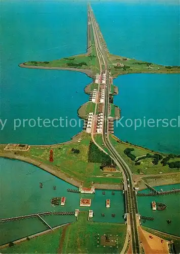 AK / Ansichtskarte Afsluitdijk Fliegeraufnahme Panorama Stevinsluizen Afsluitdijk