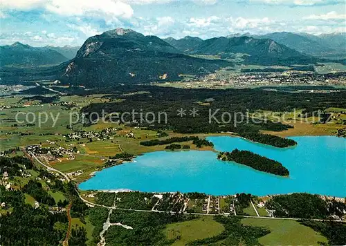 AK / Ansichtskarte Faak_am_See_Finkenstein Faakersee mit Dobratsch Sandbank Campingplaetze Alpenpanorama Fliegeraufnahme Faak_am_See_Finkenstein