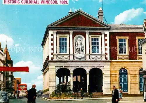 AK / Ansichtskarte Windsor_Berkshire Historic Guildhall and Corn Exchange 1689 Windsor Berkshire