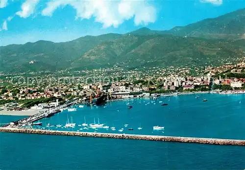 AK / Ansichtskarte Marina_di_Carrara Panorama dall aereo Marina_di_Carrara