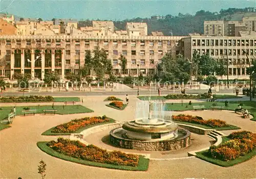 AK / Ansichtskarte Salgotarjan Lenin ter Leninplatz Brunnen Salgotarjan