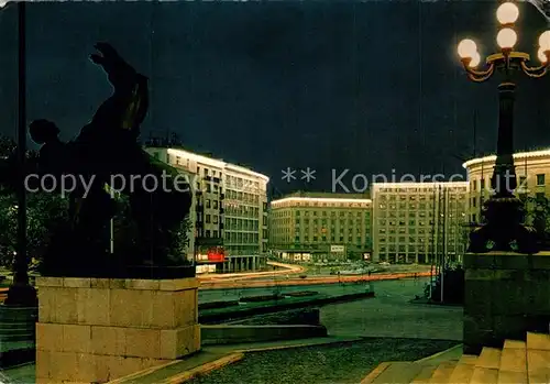AK / Ansichtskarte Beograd_Belgrad TRG Marksa i Engelsa Nachtaufnahme Beograd Belgrad