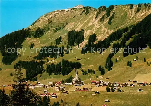 AK / Ansichtskarte Mittelberg_Kleinwalsertal mit Walmendingerhorn und Bergstation Allgaeuer Alpen Mittelberg_Kleinwalsertal