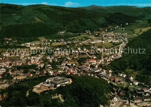 AK / Ansichtskarte Plettenberg Fliegeraufnahme mit Jugendburg und Krankenhaus Plettenberg