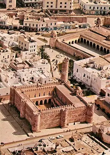 AK / Ansichtskarte Sousse Vue aerienne Ribat et Grande Mosquee Sousse