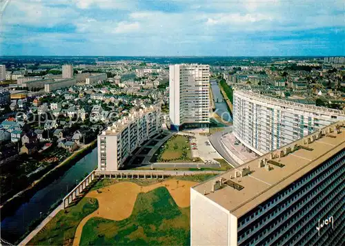 AK / Ansichtskarte Rennes Centre de Bourg lEvesque Vue aerienne Rennes