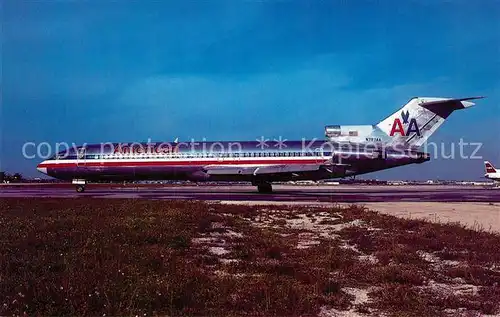 AK / Ansichtskarte Flugzeuge_Zivil American Boeing 727 227 Advanced  Flugzeuge Zivil