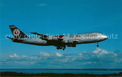 AK / Ansichtskarte Flugzeuge_Zivil Flying Tigers Boeing 747 245F N816FT c n 22151 Flugzeuge Zivil