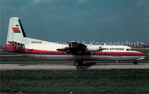 AK / Ansichtskarte Flugzeuge_Zivil United Express Air Wisconsin Fokker F 27 Friendship N502AW Flugzeuge Zivil