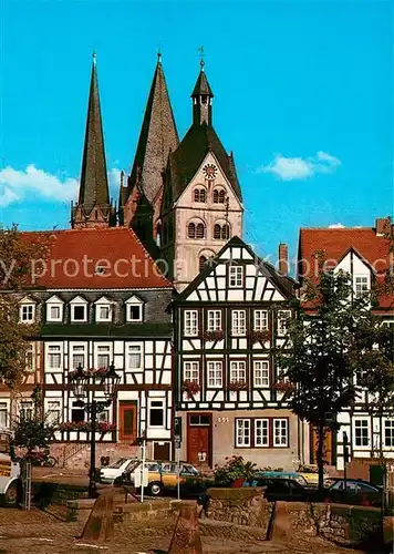 AK / Ansichtskarte Gelnhausen Obermarkt Fachwerkhaeuser Altstadt mit Marienkirche Barbarossastadt Gelnhausen