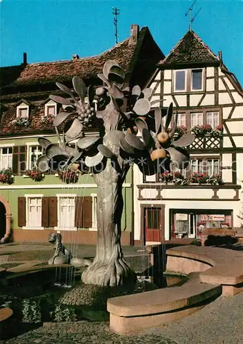 AK / Ansichtskarte Neustadt_Weinstrasse Brunnen am Kartoffelmarkt Fachwerkhaeuser Altstadt Neustadt_Weinstrasse