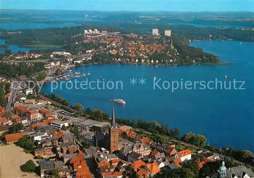 AK / Ansichtskarte Ploen_See Naturpark Holsteinische Schweiz Fliegeraufnahme Ploen_See