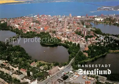 AK / Ansichtskarte Stralsund_Mecklenburg_Vorpommern Hansestadt Altstadt Zentrum Fliegeraufnahme Stralsund_Mecklenburg