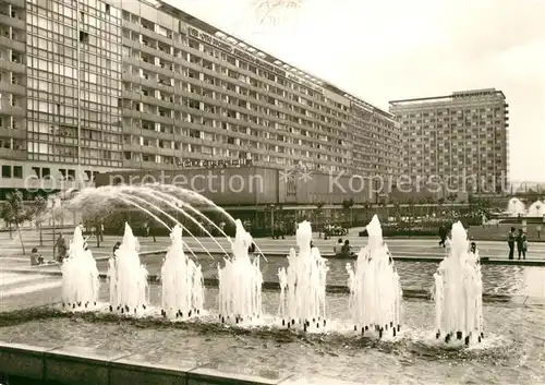 AK / Ansichtskarte Dresden Prager Strasse Interhotel Newa Dresden