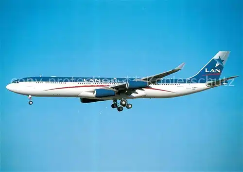 AK / Ansichtskarte Flugzeuge_Zivil Lan Chile A340 313 F WWJY c n 359 Flugzeuge Zivil