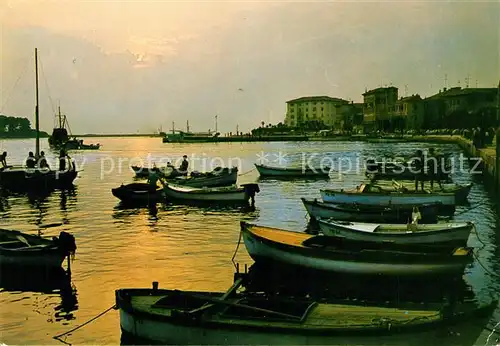 AK / Ansichtskarte Porec Boote im Hafen Porec